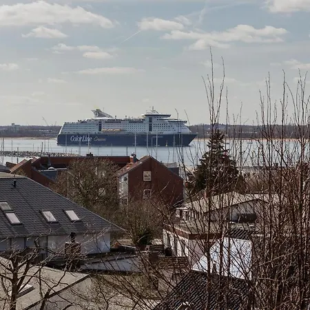 Apartment Tolle Ferienwohnung Mit Meerblick - Fördeblick 50 *